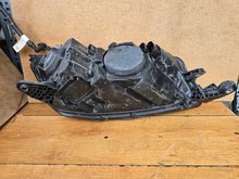Load image into Gallery viewer, Frontscheinwerfer Skoda Fabia III 6V1941015D Links Scheinwerfer Headlight SCH1901547807gk