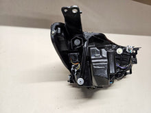 Laden Sie das Bild in den Galerie-Viewer, Frontscheinwerfer Mazda 2 Demio D43N-51040 LED Links Scheinwerfer Headlight SCH1901816094fz