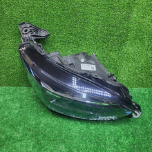 Load image into Gallery viewer, Frontscheinwerfer Peugeot II 208 9850597780 Full LED Rechts Headlight SCH1907415004ph