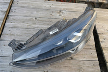Laden Sie das Bild in den Galerie-Viewer, Frontscheinwerfer Ford Focus JX7B-13E015CE JX7B13E015 LED Links Headlight SCH1913161180fh