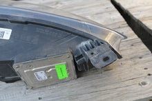 Laden Sie das Bild in den Galerie-Viewer, Frontscheinwerfer Ford Focus JX7B-13E015CE JX7B13E015 LED Links Headlight SCH1913161180fh