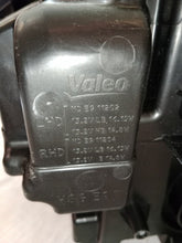 Laden Sie das Bild in den Galerie-Viewer, Frontscheinwerfer Peugeot I 9862665080 Rechts Scheinwerfer Headlight SCH1914878873ln