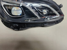 Laden Sie das Bild in den Galerie-Viewer, Frontscheinwerfer Mercedes-Benz W212 A21282024339KZ Rechts Headlight SCH1916453843vf