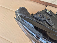 Load image into Gallery viewer, Frontscheinwerfer VW Passat 3J1941006 Rechts Scheinwerfer Headlight SCH1920145485ae