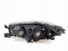 Laden Sie das Bild in den Galerie-Viewer, Frontscheinwerfer Toyota Hilux VIII 811100KK60 Rechts Scheinwerfer Headlight SCH1921114218ub