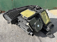 Laden Sie das Bild in den Galerie-Viewer, Frontscheinwerfer Mercedes-Benz W213 A2139069508 Links Scheinwerfer Headlight SCH1922204628us