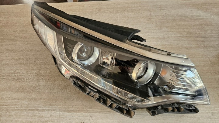 Frontscheinwerfer Kia Optima 92102-D4 Rechts Scheinwerfer Headlight SCH1928229392mb