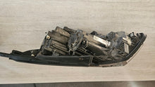 Laden Sie das Bild in den Galerie-Viewer, Frontscheinwerfer Kia Optima 92102-D4 Rechts Scheinwerfer Headlight SCH1928229392mb