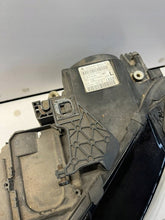 Load image into Gallery viewer, Frontscheinwerfer Audi A5 8T0941005D Xenon Links Scheinwerfer Headlight SCH1930138643wx