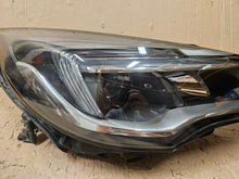 Laden Sie das Bild in den Galerie-Viewer, Frontscheinwerfer Opel Astra 39077801 Rechts Scheinwerfer Headlight SCH1935628847fp