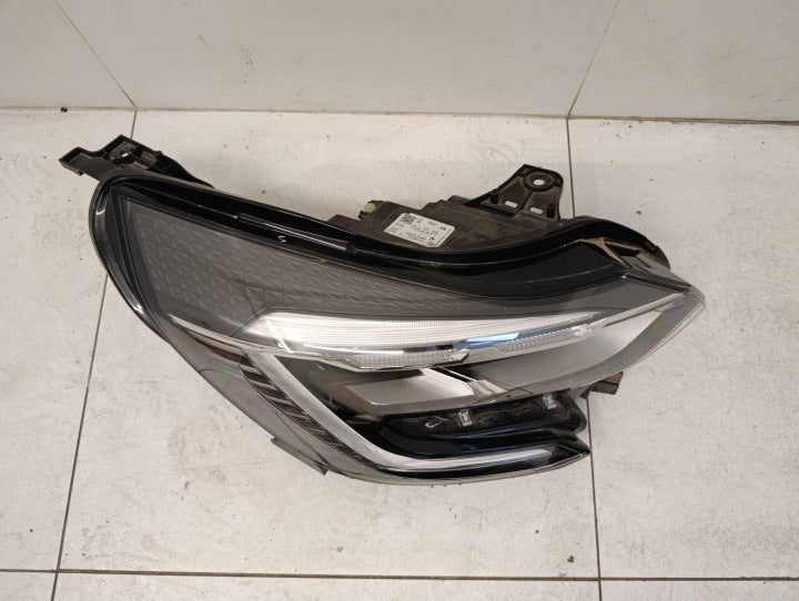 Frontscheinwerfer Renault Captur II 260106767R Rechts Scheinwerfer Headlight SCH1936513467xt