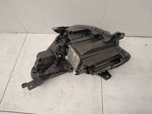 Laden Sie das Bild in den Galerie-Viewer, Frontscheinwerfer Renault Captur II 260106767R Rechts Scheinwerfer Headlight SCH1936513467xt