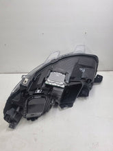 Laden Sie das Bild in den Galerie-Viewer, Frontscheinwerfer Opel Vivaro 9832836480 Rechts Scheinwerfer Headlight SCH1938509191vx