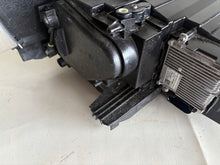 Load image into Gallery viewer, Frontscheinwerfer VW Passat 3J1941005 Links Scheinwerfer Headlight SCH1940395671lt