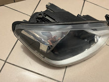Laden Sie das Bild in den Galerie-Viewer, Frontscheinwerfer VW 1S1941016N Rechts Scheinwerfer Headlight SCH1943604586yf