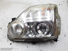 Laden Sie das Bild in den Galerie-Viewer, Frontscheinwerfer Nissan X-Trail I 17871787 Links Scheinwerfer Headlight SCH1944704345wc