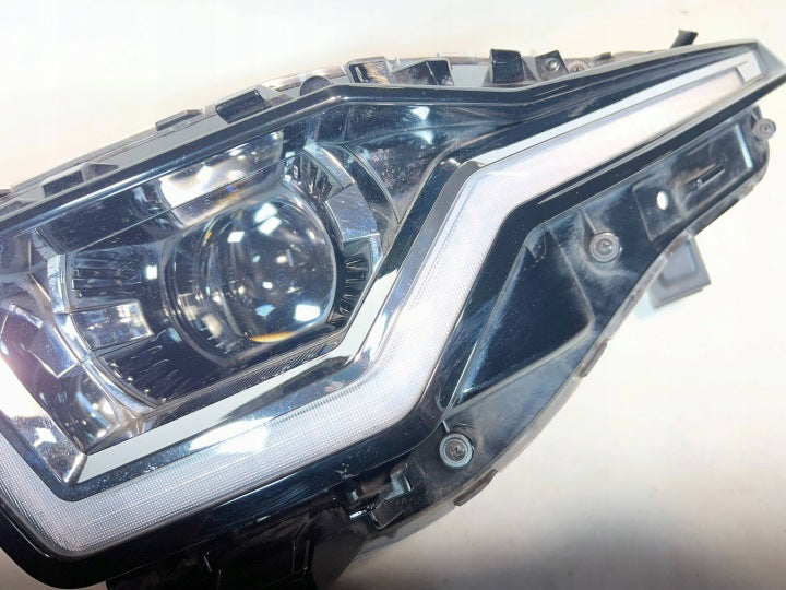 Frontscheinwerfer Ssangyong W 8310141X00 Links Scheinwerfer Headlight SCH1949602160nn