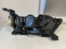 Laden Sie das Bild in den Galerie-Viewer, Frontscheinwerfer Opel Mokka 9834008280 368158932 LED Links Headlight SCH1953669706wg