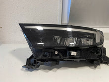 Laden Sie das Bild in den Galerie-Viewer, Frontscheinwerfer Opel Mokka 9834008280 368158932 LED Links Headlight SCH1953669706wg