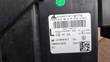 Laden Sie das Bild in den Galerie-Viewer, Frontscheinwerfer VW Tiguan 5NN941081H LED Links Scheinwerfer Headlight SCH1953760411yu