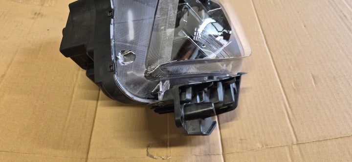 Frontscheinwerfer Hyundai Tucson N792112020 Rechts Scheinwerfer Headlight SCH1954707625ss