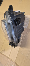 Laden Sie das Bild in den Galerie-Viewer, Frontscheinwerfer Hyundai Tucson N792112020 Rechts Scheinwerfer Headlight SCH1954707625ss