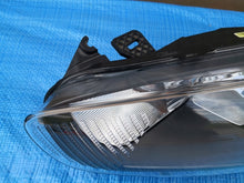 Laden Sie das Bild in den Galerie-Viewer, Frontscheinwerfer Ford Fiesta I C1BB-13W030-AH Links Scheinwerfer Headlight SCH1955274758tt
