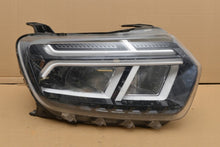 Laden Sie das Bild in den Galerie-Viewer, Frontscheinwerfer Dacia Duster 260106194R Rechts Scheinwerfer Headlight SCH1958554906bi