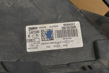 Laden Sie das Bild in den Galerie-Viewer, Frontscheinwerfer Dacia Duster 260106194R Rechts Scheinwerfer Headlight SCH1958554906bi