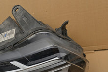 Laden Sie das Bild in den Galerie-Viewer, Frontscheinwerfer Dacia Duster 260106194R Rechts Scheinwerfer Headlight SCH1958554906bi