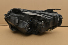 Laden Sie das Bild in den Galerie-Viewer, Frontscheinwerfer Dacia Duster 260106194R Rechts Scheinwerfer Headlight SCH1958554906bi