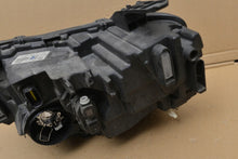 Laden Sie das Bild in den Galerie-Viewer, Frontscheinwerfer Dacia Duster 260106194R Rechts Scheinwerfer Headlight SCH1958554906bi