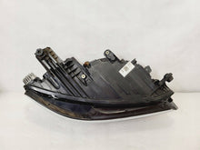Laden Sie das Bild in den Galerie-Viewer, Frontscheinwerfer VW Passat B8 3G1941082P LED Rechts Scheinwerfer Headlight SCH1959980087nq