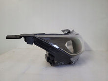 Laden Sie das Bild in den Galerie-Viewer, Frontscheinwerfer Hyundai I20 III 92102Q0000 Rechts Scheinwerfer Headlight SCH1964782437kv