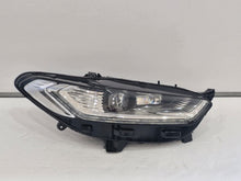 Laden Sie das Bild in den Galerie-Viewer, Frontscheinwerfer Ford Mondeo 89910195 Rechts Scheinwerfer Headlight SCH1965306014iz