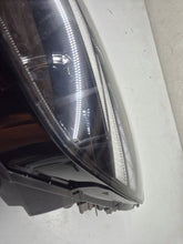 Load image into Gallery viewer, Frontscheinwerfer Hyundai Elantra VII 92101AA H14L2E31BSP Links Headlight SCH1966188382kf