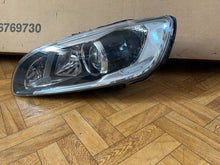 Laden Sie das Bild in den Galerie-Viewer, Frontscheinwerfer Volvo S60 31420261 Links Scheinwerfer Headlight SCH1970485240gu