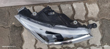 Load image into Gallery viewer, Frontscheinwerfer Seat Ibiza Arona 6F1941008 Full LED Rechts Headlight SCH1972787056bv