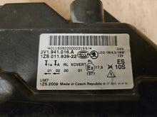 Laden Sie das Bild in den Galerie-Viewer, Frontscheinwerfer Skoda Superb III 3V1941016A Xenon Rechts Headlight SCH1979108378lw