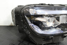 Laden Sie das Bild in den Galerie-Viewer, Frontscheinwerfer Mercedes-Benz Glb X247 A2479063100 A2479062005 LED Ein Satz SCH1987828381sw