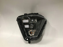 Load image into Gallery viewer, Frontscheinwerfer Hyundai Kona BE92161020 Rechts Scheinwerfer Headlight SCH1989875968po