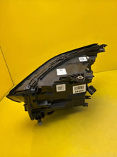 Laden Sie das Bild in den Galerie-Viewer, Frontscheinwerfer BMW 5 5A798D8-01 LED Rechts Scheinwerfer Headlight SCH1992240819xg