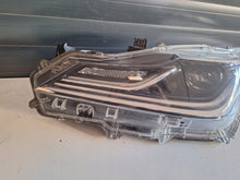 Laden Sie das Bild in den Galerie-Viewer, Frontscheinwerfer Toyota Corolla 81150-02T51-00 LED Links Scheinwerfer Headlight SCH1994844543lg