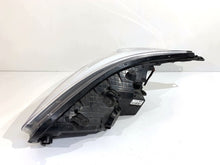 Laden Sie das Bild in den Galerie-Viewer, Frontscheinwerfer Kia Ceed 92102-A2350 Rechts Scheinwerfer Headlight SCH1999708499dv