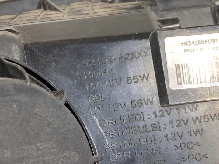 Frontscheinwerfer Kia Ceed 92102-A2350 Rechts Scheinwerfer Headlight SCH1999708499dv
