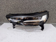 Laden Sie das Bild in den Galerie-Viewer, Frontscheinwerfer Renault Captur II 260604753R LED Links Scheinwerfer Headlight SCH2004531161ih