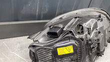 Load image into Gallery viewer, Frontscheinwerfer Porsche Cayman 981 Boxster 98163113211 Rechts Headlight SCH2004986021ks