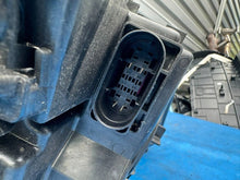 Load image into Gallery viewer, Frontscheinwerfer Mercedes-Benz Gla A2479063605 LED Rechts Headlight SCH2005711557hc