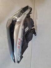 Laden Sie das Bild in den Galerie-Viewer, Frontscheinwerfer BMW X1 F48 7345634 Rechts Scheinwerfer Headlight SCH2006958017yn