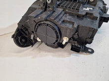 Laden Sie das Bild in den Galerie-Viewer, Frontscheinwerfer BMW X1 F48 7345634 Rechts Scheinwerfer Headlight SCH2006958017yn